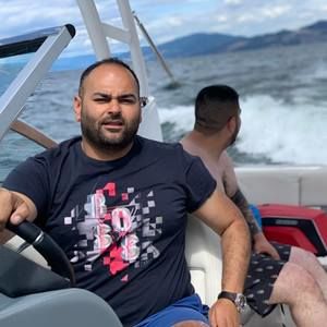 Meet your Posher, Moe